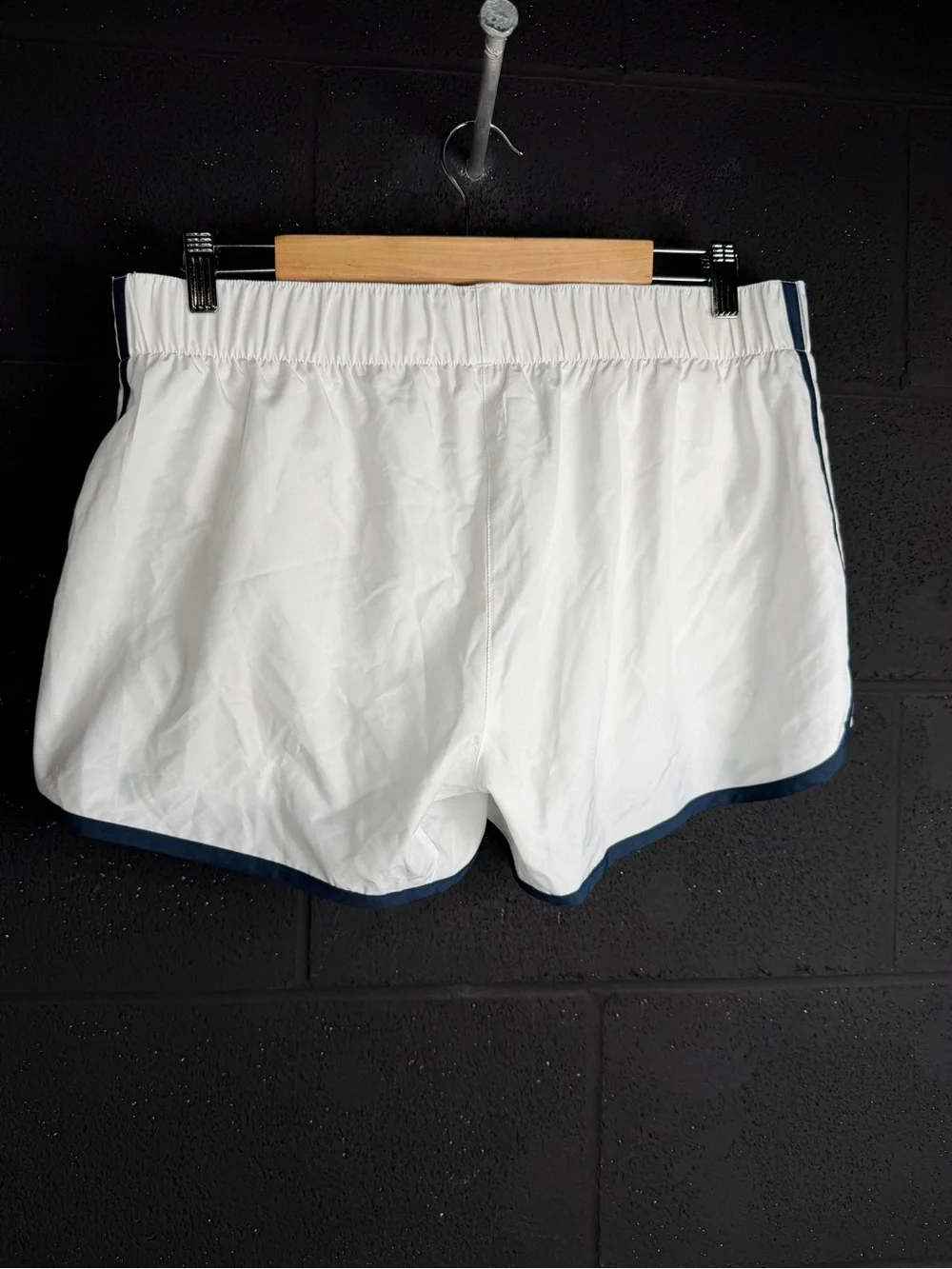 adidas USA White Athletic Shorts with lining panty - Navy Trim size Large ! EUC - Picture 8 of 14